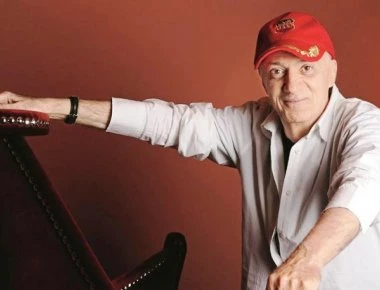 Ν. Μαστοράκης μιλάει «έξω από τα δόντια» για την φιέστα υποδοχής των 2 στρατιωτικών- Αποκαλεί «χοιρινό» τον Π.Καμμένο!